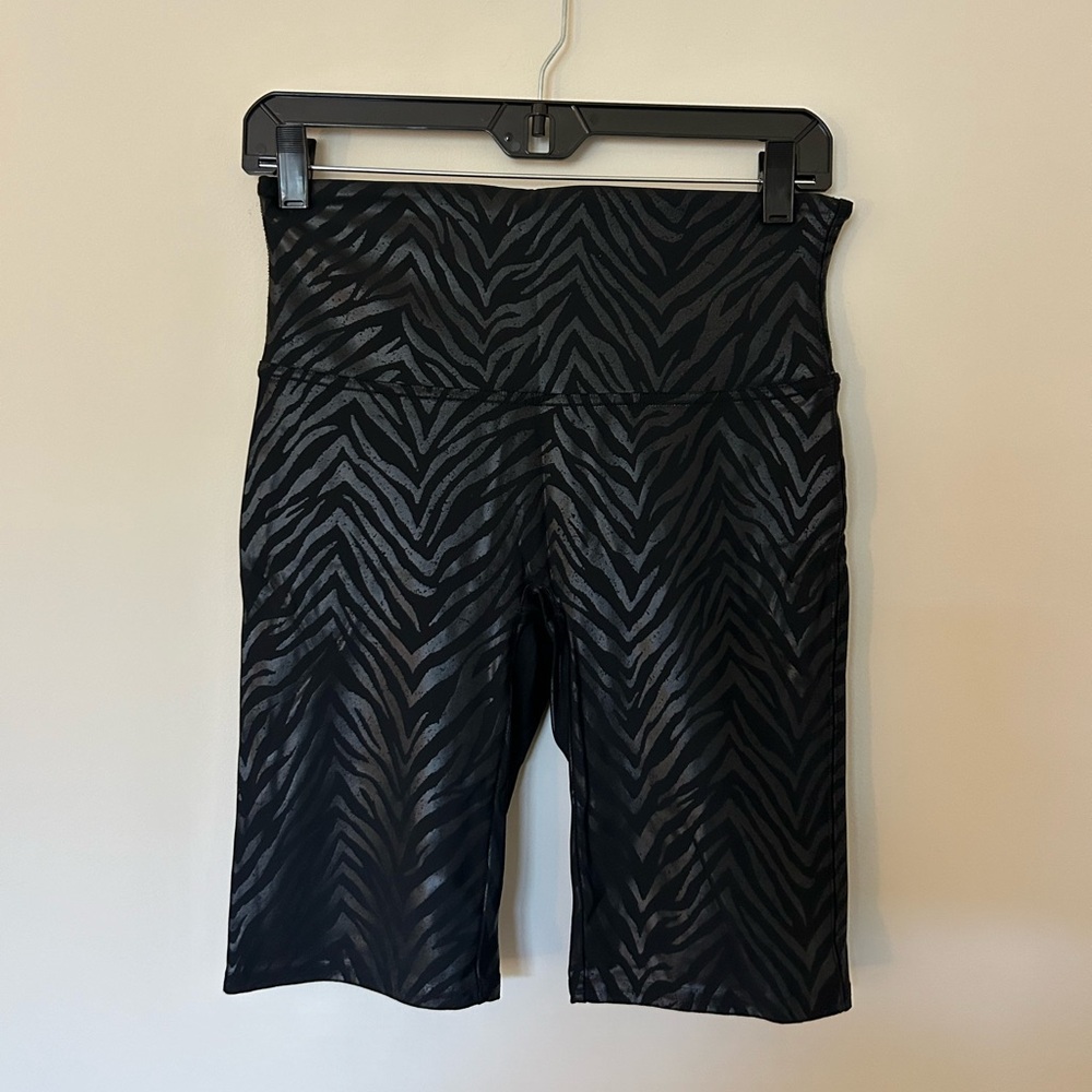 Zebra biker shorts